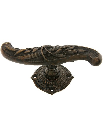 Chelsea Cabinet Pull with Queensway Back Plate - 3 5/8 inch x 7/8 inch in Dark Brass.